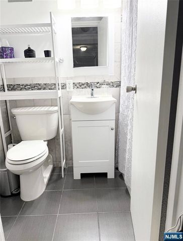 555 Gorge Road 3J, Cliffside Park, NJ 07010