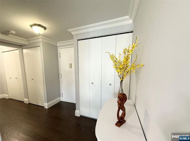 555 Gorge Road 3J, Cliffside Park, NJ 07010