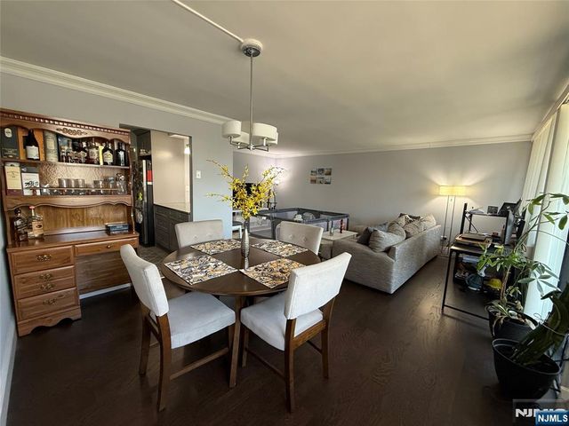 555 Gorge Road 3J, Cliffside Park, NJ 07010