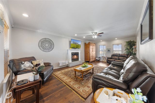 3101 Sunrise Court, Granbury, TX 76048