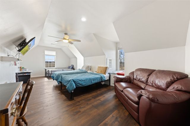 3101 Sunrise Court, Granbury, TX 76048