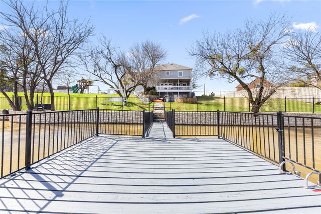 3101 Sunrise Court, Granbury, TX 76048