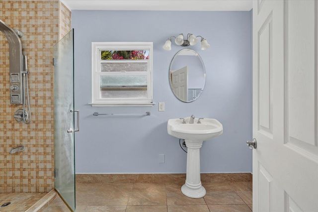4 Bayview Road, Castroville, CA 95012
