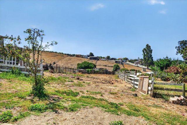 4 Bayview Road, Castroville, CA 95012