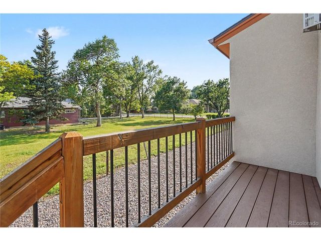8672 W 49th Pl, Arvada, CO 80002