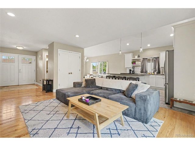 8672 W 49th Pl, Arvada, CO 80002
