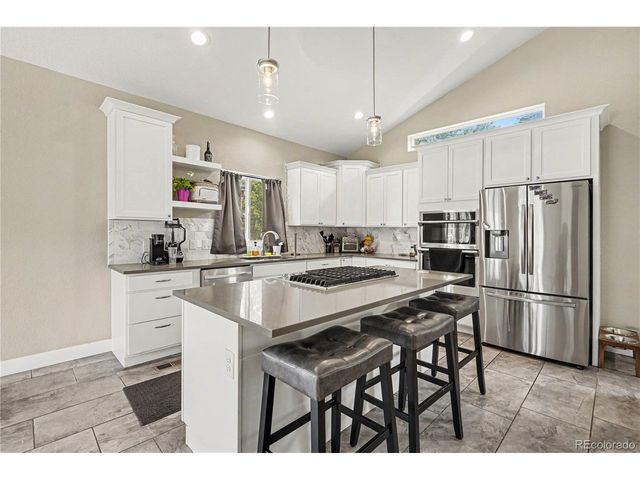 8672 W 49th Pl, Arvada, CO 80002