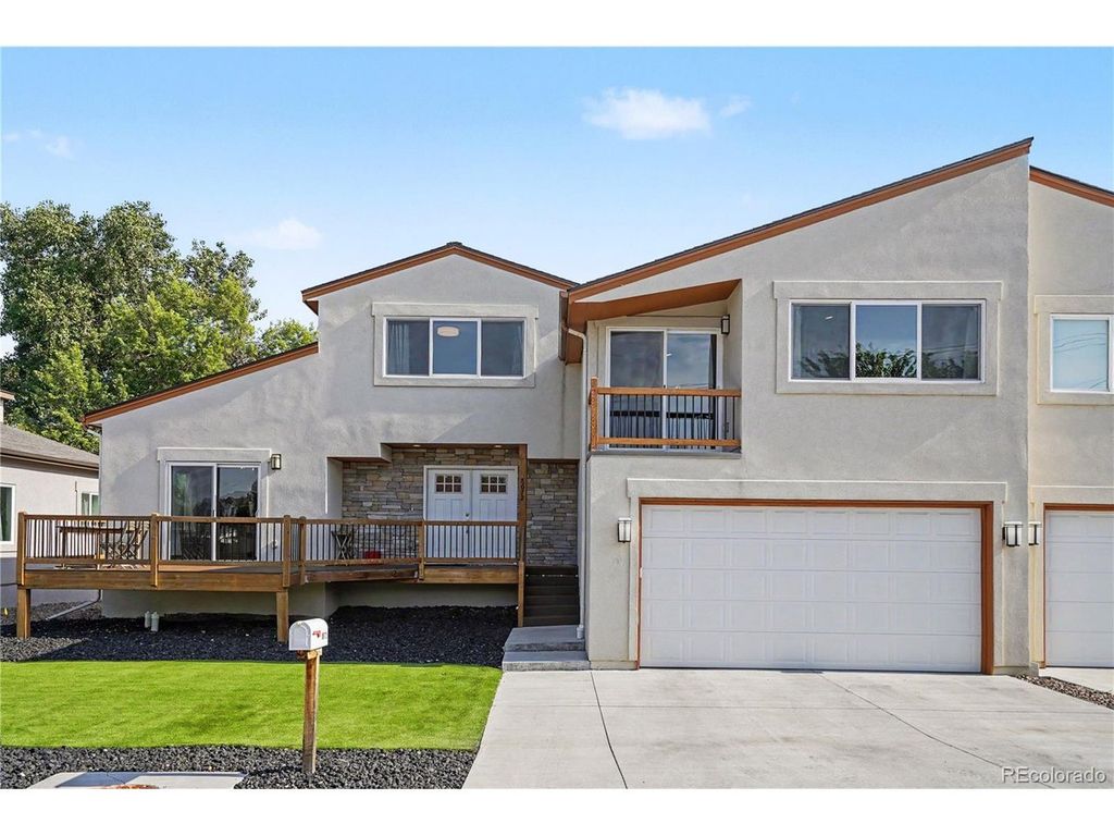 8672 W 49th Pl, Arvada, CO 80002