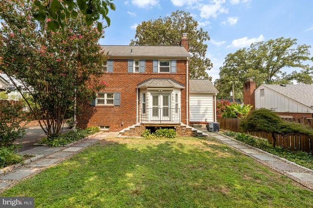 2712 S JUNE ST, Arlington, VA 22202