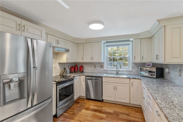 4715 Woodbridge Drive, Manlius, NY 13104