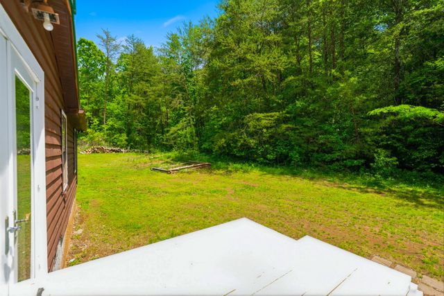 589 Griffith Branch Road, Madisonville, TN 37354