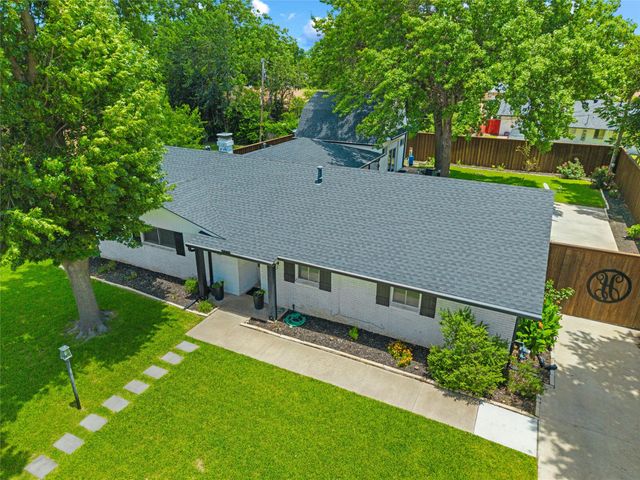 2129 Goerte Drive, Grand Prairie, TX 75051