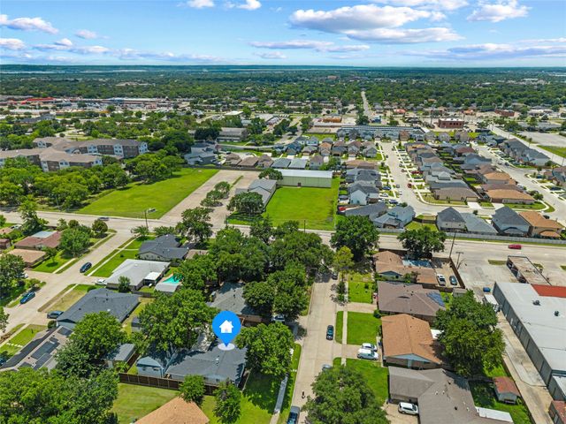 2129 Goerte Drive, Grand Prairie, TX 75051