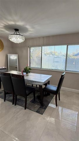 5421 NW 84th Ave, Lauderhill, FL 33351