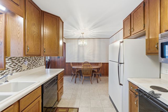 1930 36th Street SW, Wyoming, MI 49519