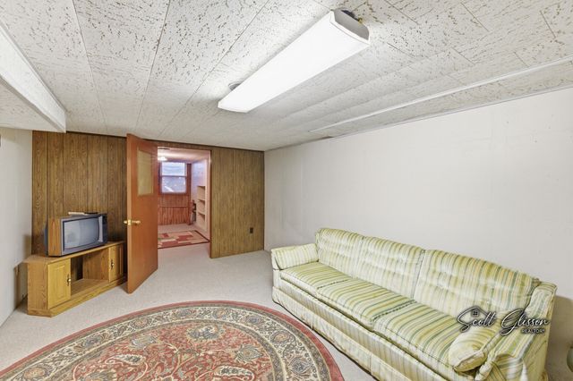 1930 36th Street SW, Wyoming, MI 49519