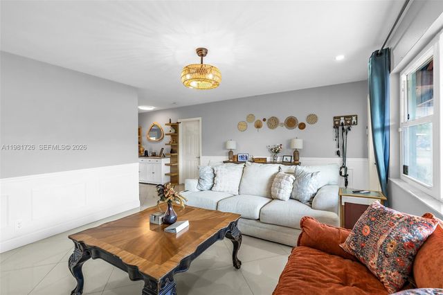 6140 NW 19th Ct, Margate, FL 33063