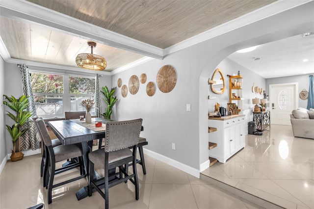 6140 NW 19th Ct, Margate, FL 33063