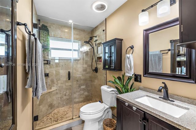 6140 NW 19th Ct, Margate, FL 33063