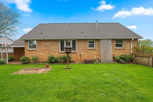 1833 BOND STREET, Green Bay, WI 54303