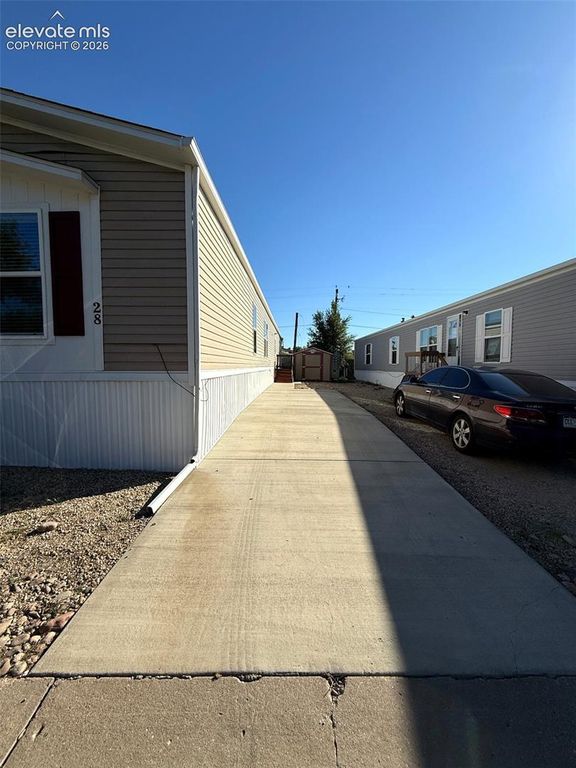 999 Fortino Boulevard 28, Pueblo, CO 81008 — photo 2