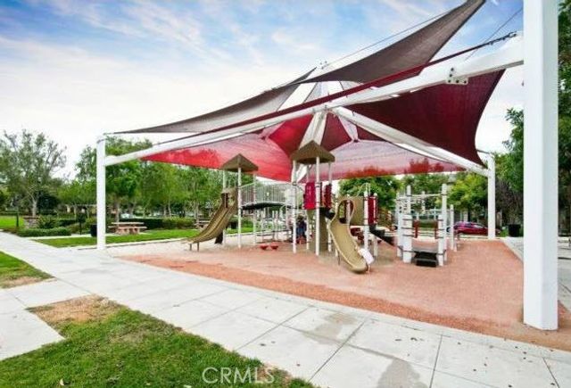 24 Triad Lane, Ladera Ranch, CA 92694