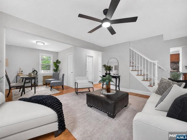 538 Coolidge Place, Paramus, NJ 07652