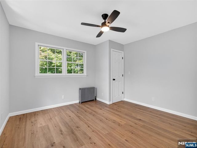 538 Coolidge Place, Paramus, NJ 07652