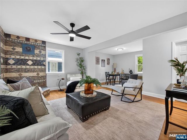 538 Coolidge Place, Paramus, NJ 07652
