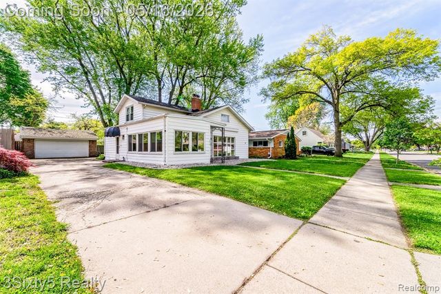 1430 Riverview Avenue, Monroe, MI 48162
