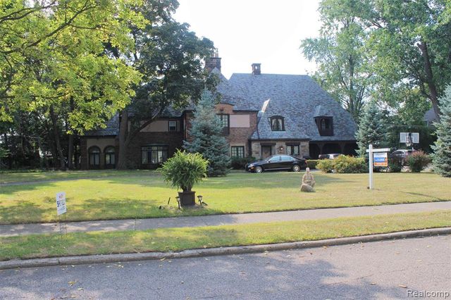 17815 Hamilton Road, Detroit, MI 48203