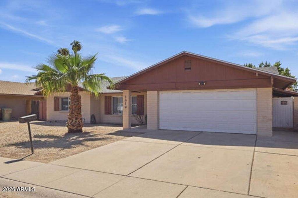 4819 W SOLANO Drive N, Glendale, AZ 85301 — photo 2