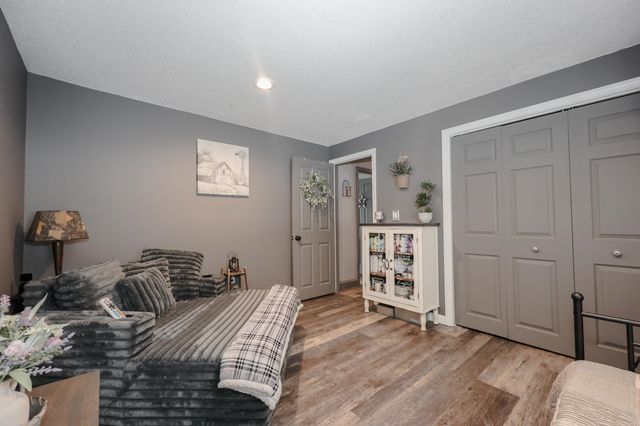 66 Preston St Apt 39, Hillsborough, NH 03244