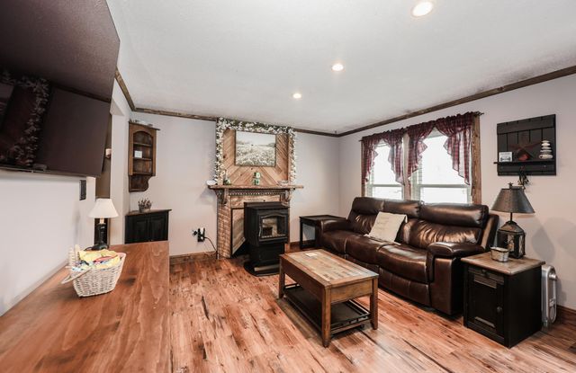 66 Preston St Apt 39, Hillsborough, NH 03244