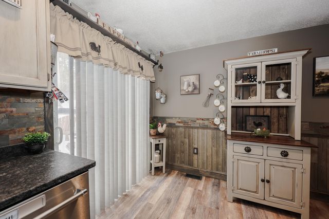 66 Preston St Apt 39, Hillsborough, NH 03244