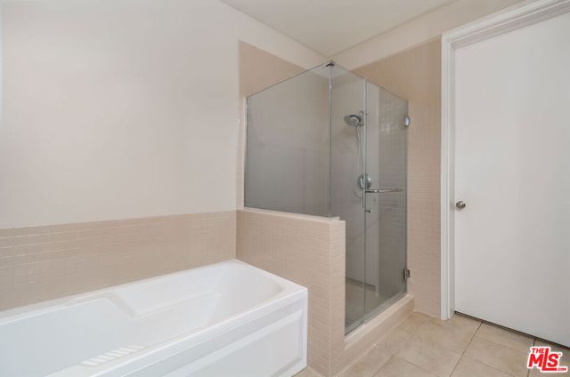 801 S Grand Avenue 1909, Los Angeles, CA 90017