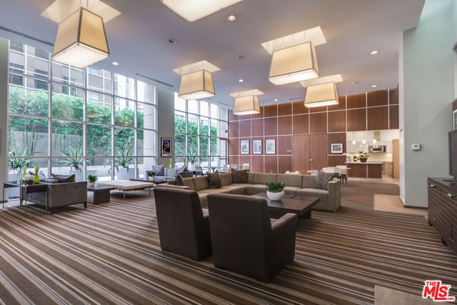 801 S Grand Avenue 1909, Los Angeles, CA 90017