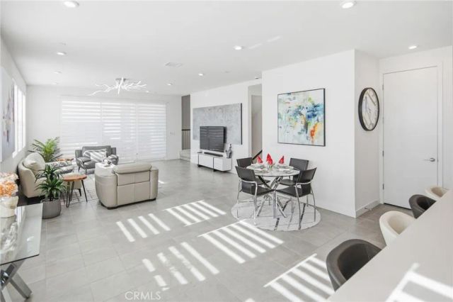 2739 Everly Drive, San Diego, CA 92108