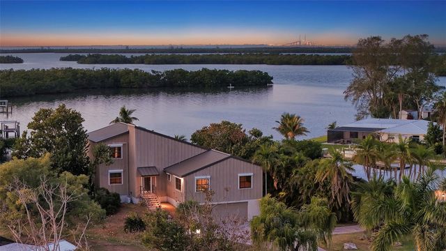 4367 POMPANO LANE, Palmetto, FL 34221