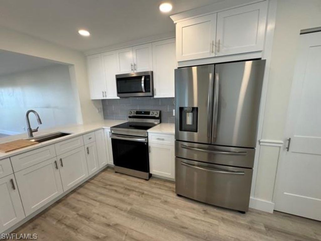 1344 Derbyshire CT D-101, NAPLES, FL 34116 — photo 3