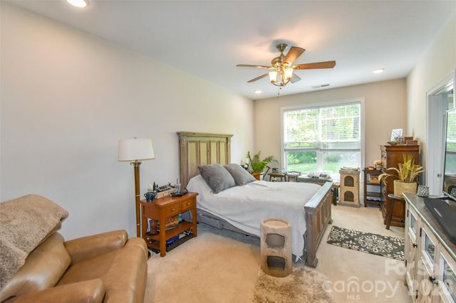 123 White Oak Road Extension, Arden, NC 28704