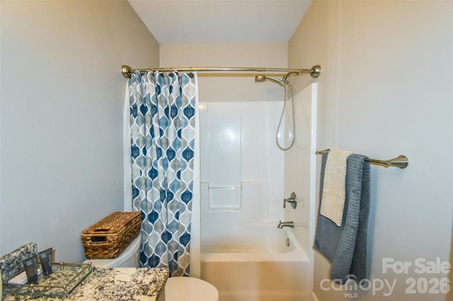 123 White Oak Road Extension, Arden, NC 28704