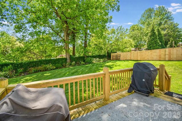123 White Oak Road Extension, Arden, NC 28704