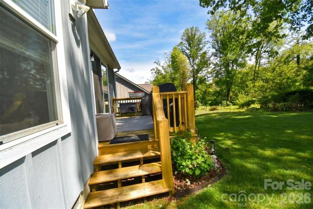 123 White Oak Road Extension, Arden, NC 28704