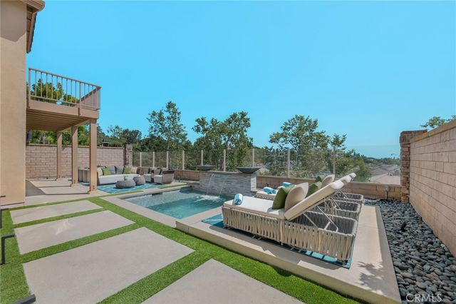 16 Sunswept Mesa, Aliso Viejo, CA 92656