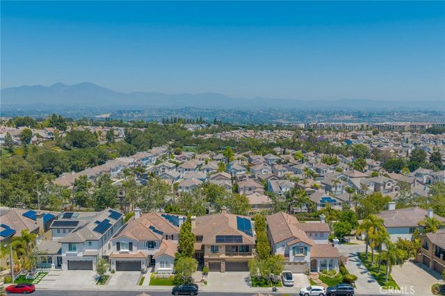 16 Sunswept Mesa, Aliso Viejo, CA 92656