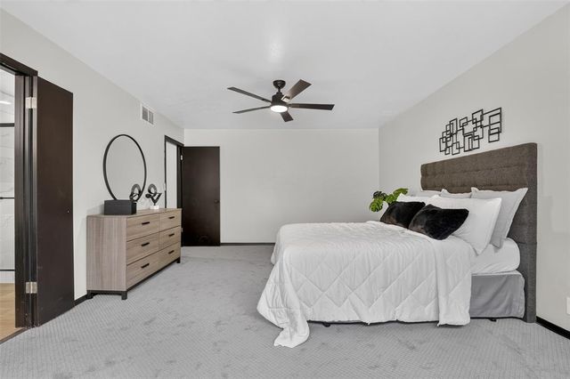 9116 Lansbrook Lane, Oklahoma City, OK 73132