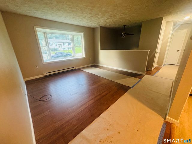 39 Beechwood Boulevard, Plainfield, CT 06374