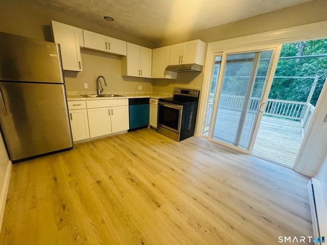 39 Beechwood Boulevard, Plainfield, CT 06374