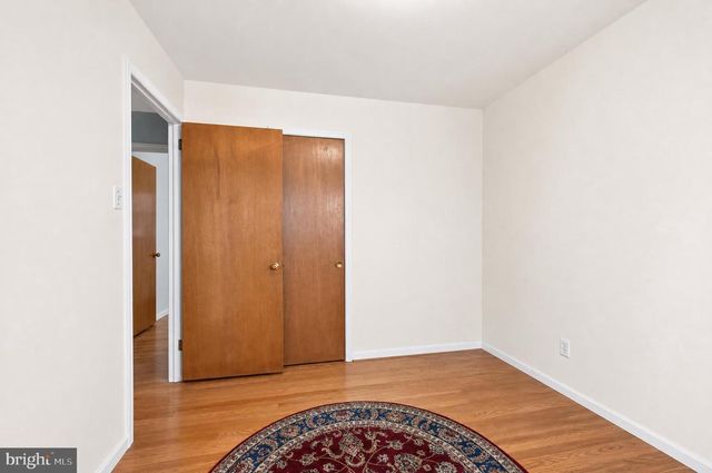 2400 NEWELL DR, Wilmington, DE 19808